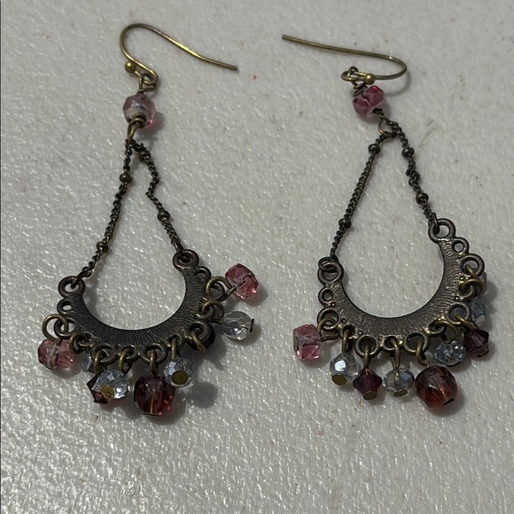 3/$20 Elegant Gold and Pink Dangle chandelier Earrings - Picture 4 of 4